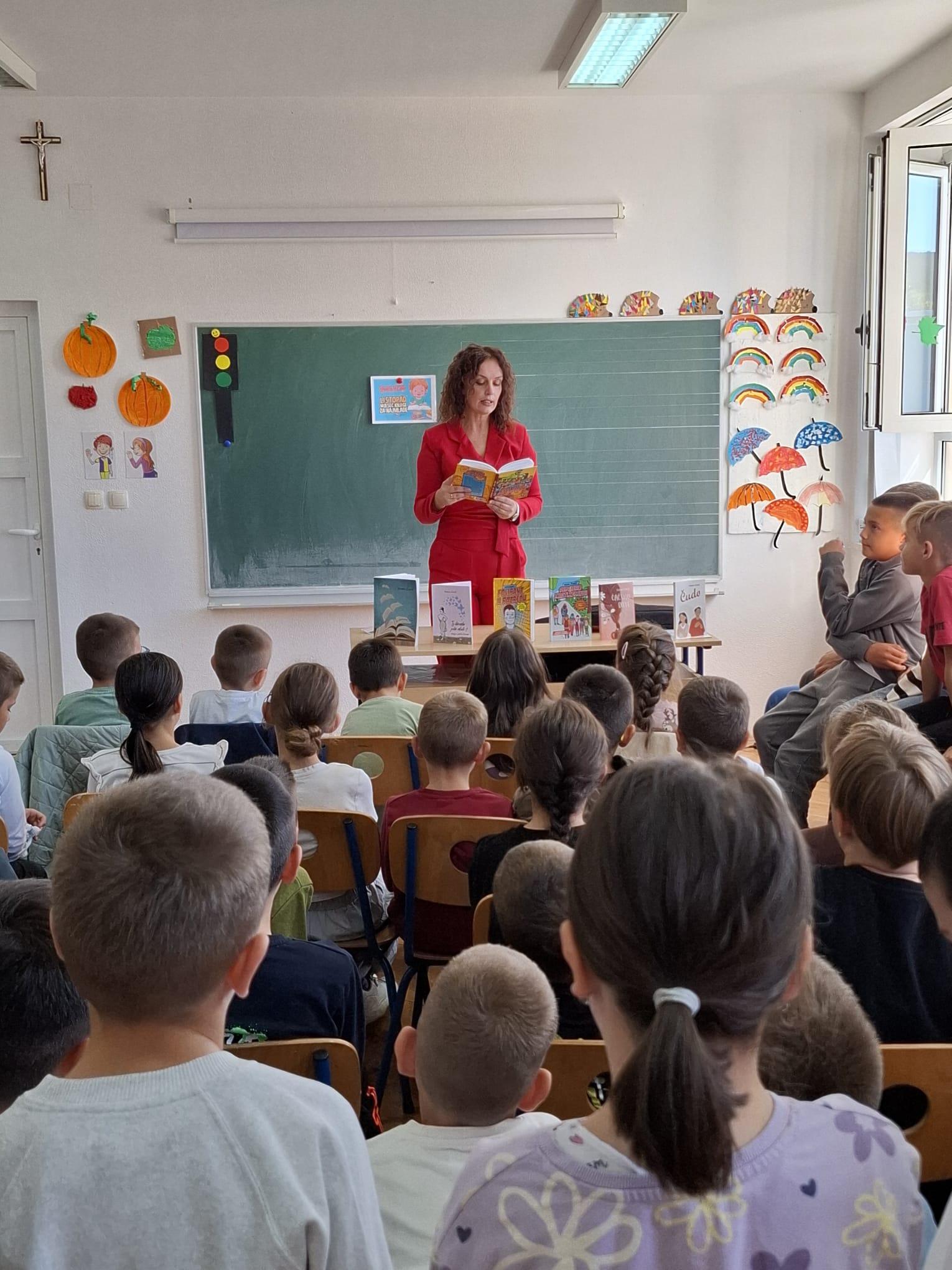 Posjet književnice područnoj školi Ljuti Dolac